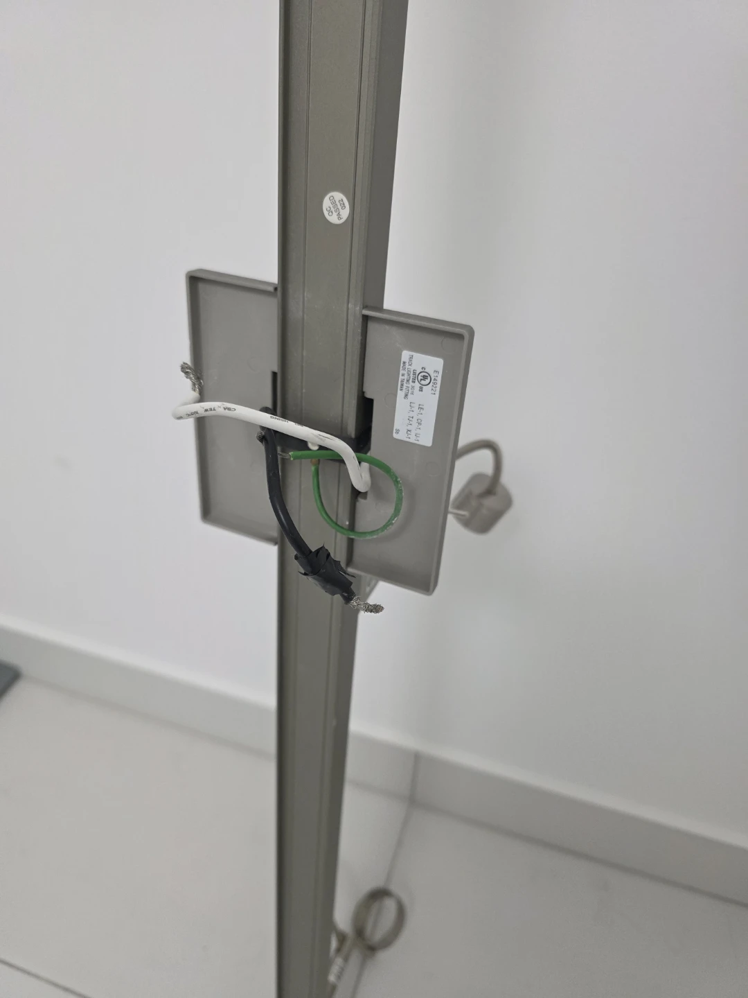 Adjustable Track Light Fixture - photo 5