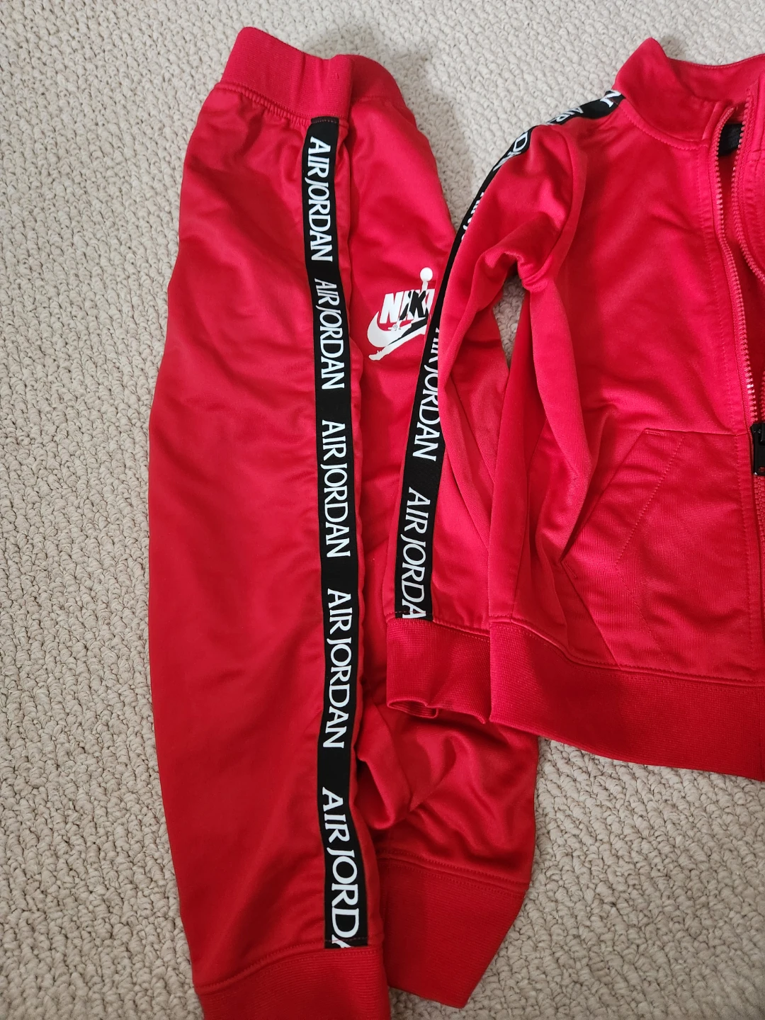 Jordan Tracksuit Set size 4t - 5t trophy - photo 2