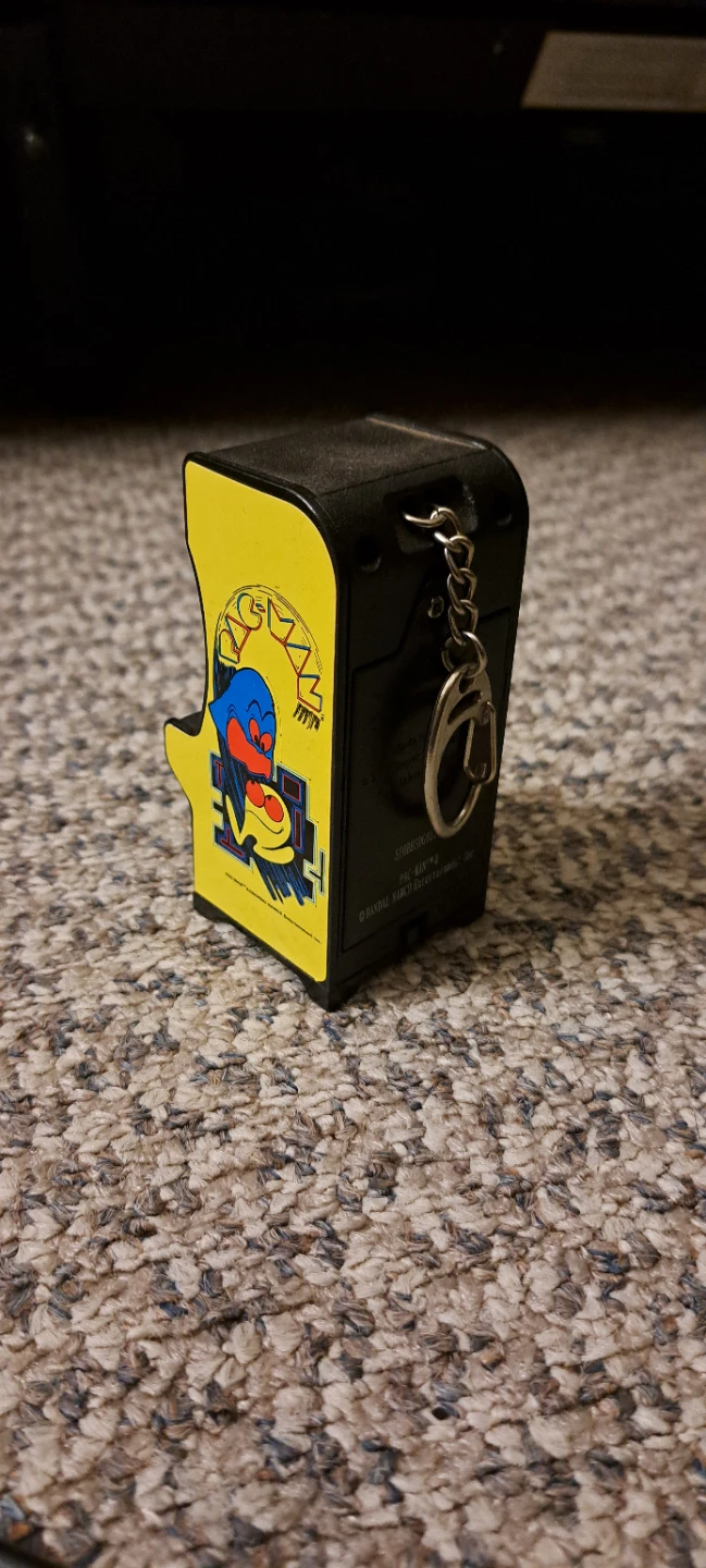 Mini Pac-Man Arcade Keychain🏆 - photo 3