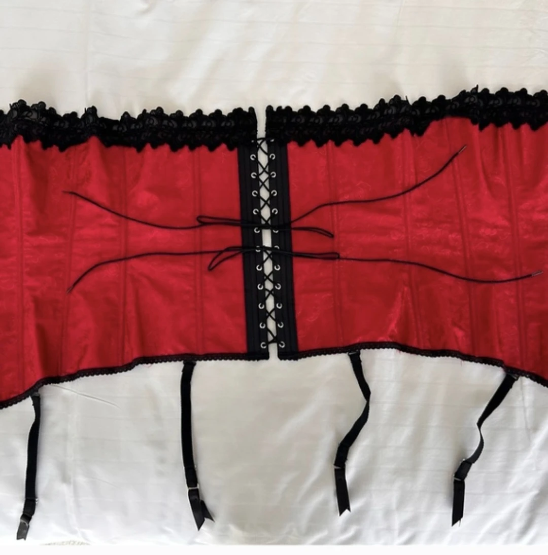 Elegant  red and  black  corset - photo 4