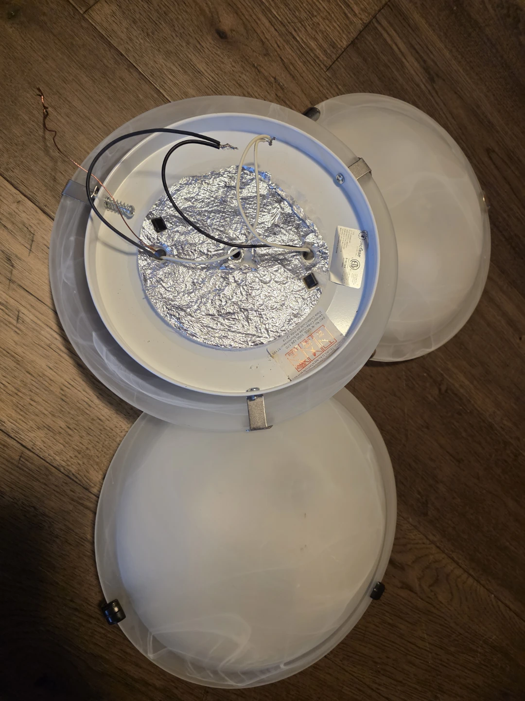 Set of 3 Frosted Swirl Flush Mount Ceiling Lights - photo 2