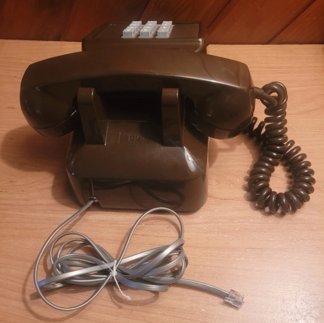 Vintage Push Button Telephone - photo 5
