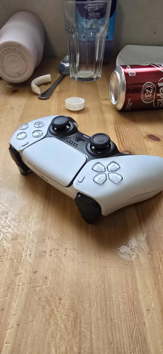 Sony PlayStation 5 DualSense Wireless Controller - photo 2