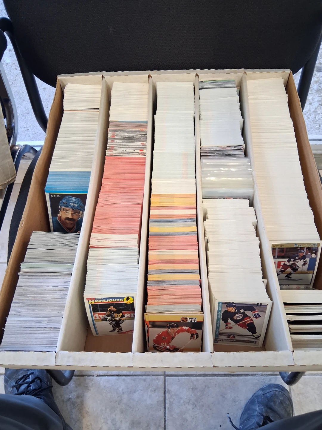 5000 hockey cards $100 - photo 3