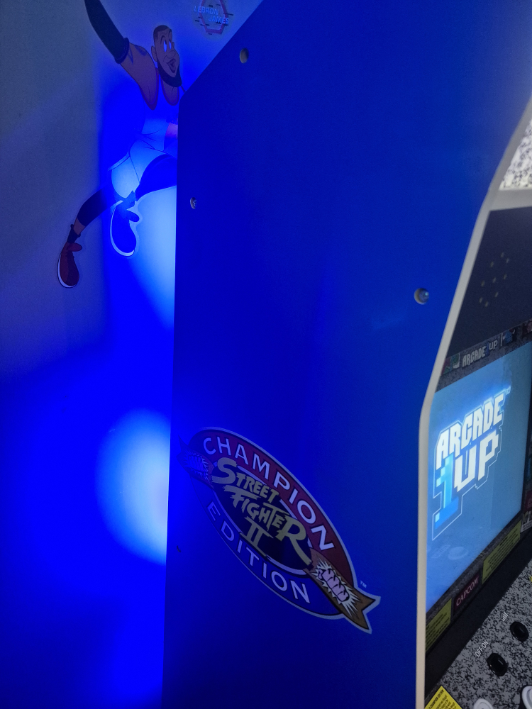 Arcade1Up Street Fighter II Champion Edition Arcade Machine - photo 3
