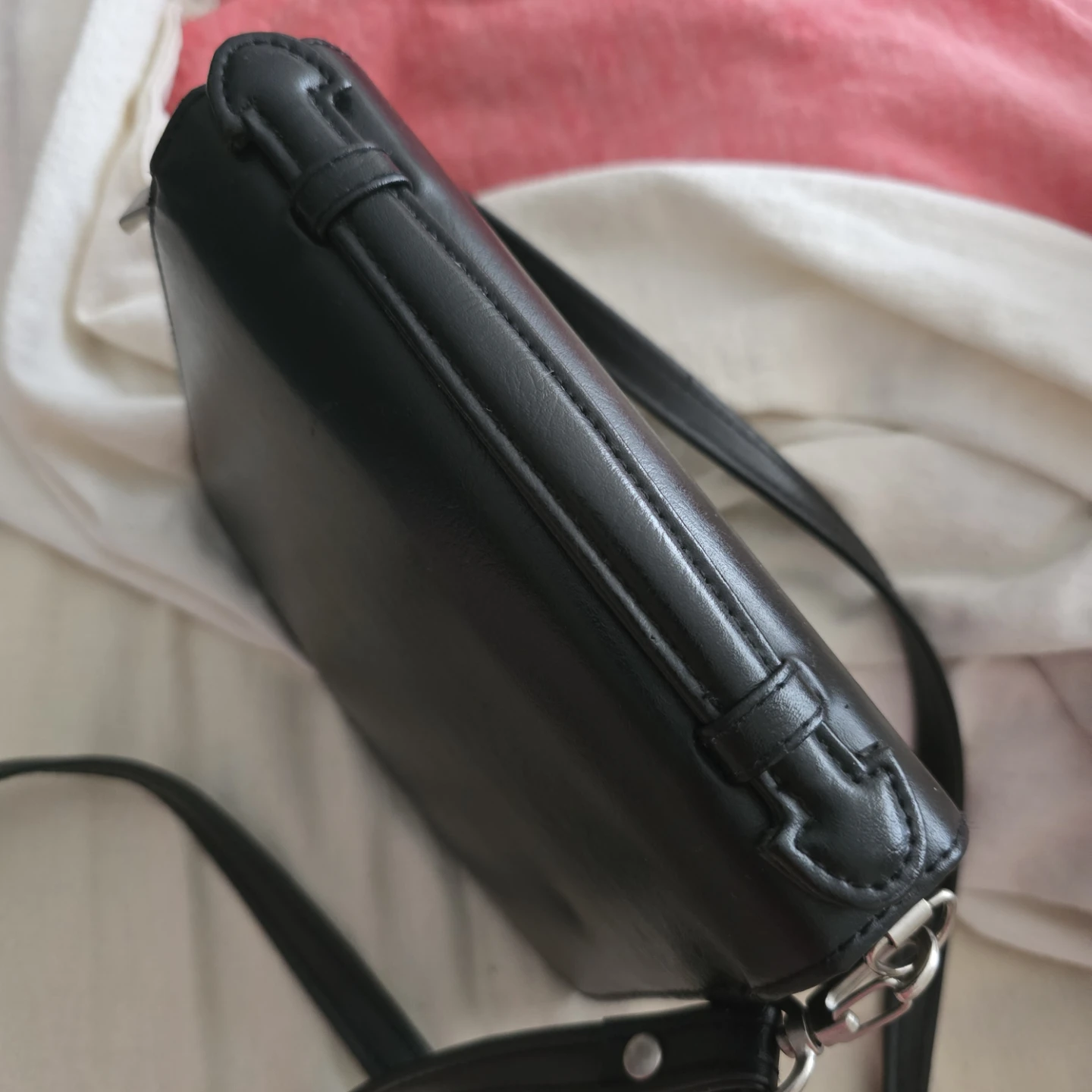 New black Faux Leather Organizer Wallet with Strap - photo 4