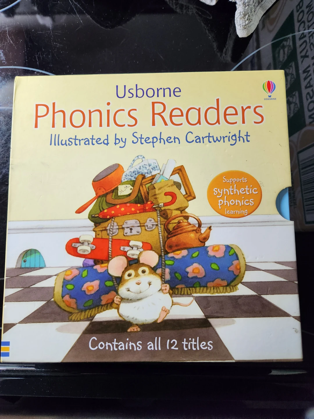 Amelia Bedelia I Can Read! Level 1 + Phonics Readers 12 Books - photo 5