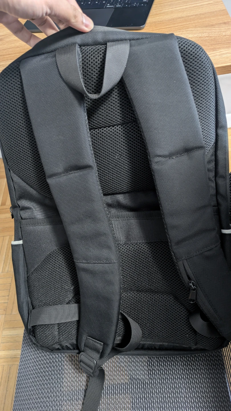 Black Backpack - photo 4