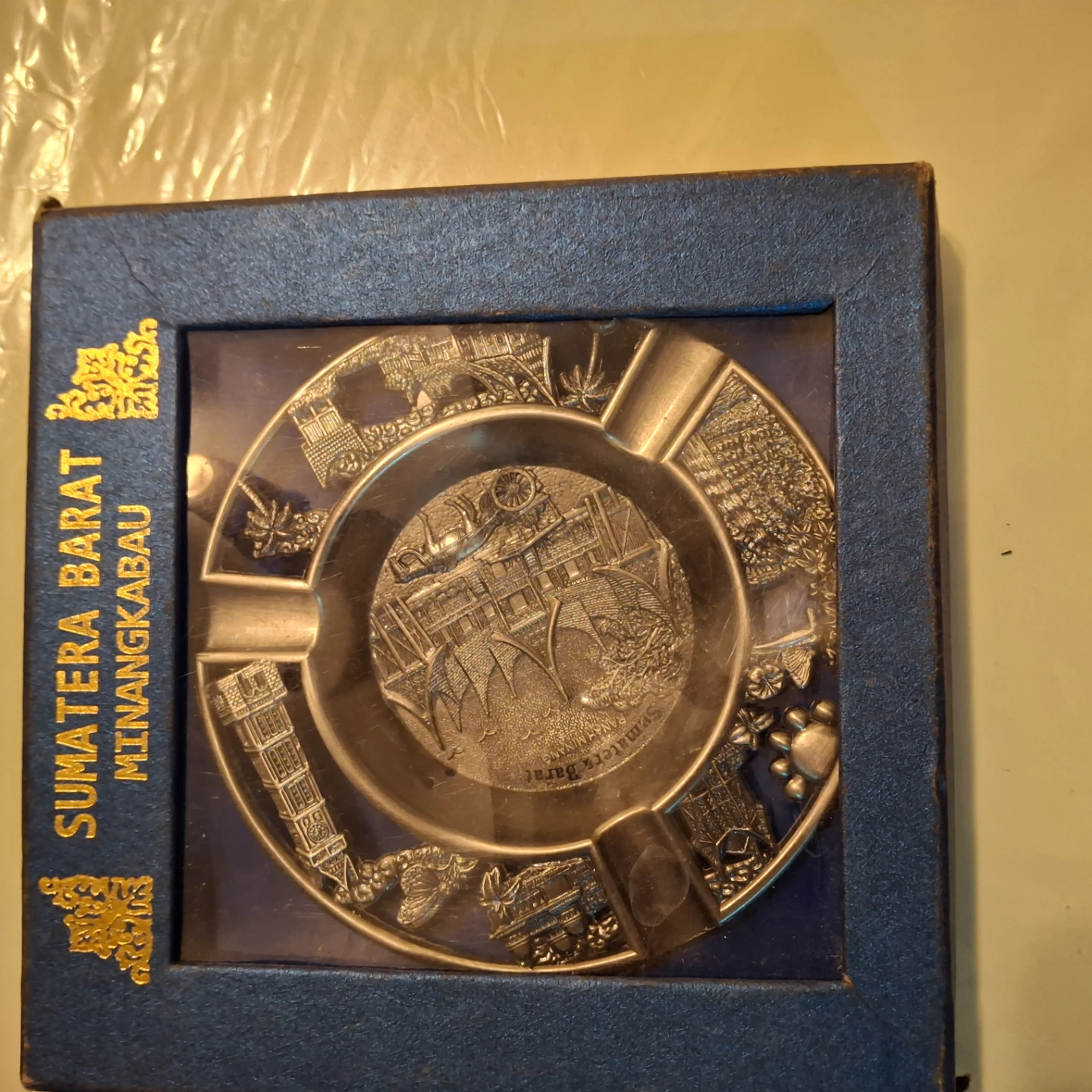 Ashtray made in Indonesia - photo 2