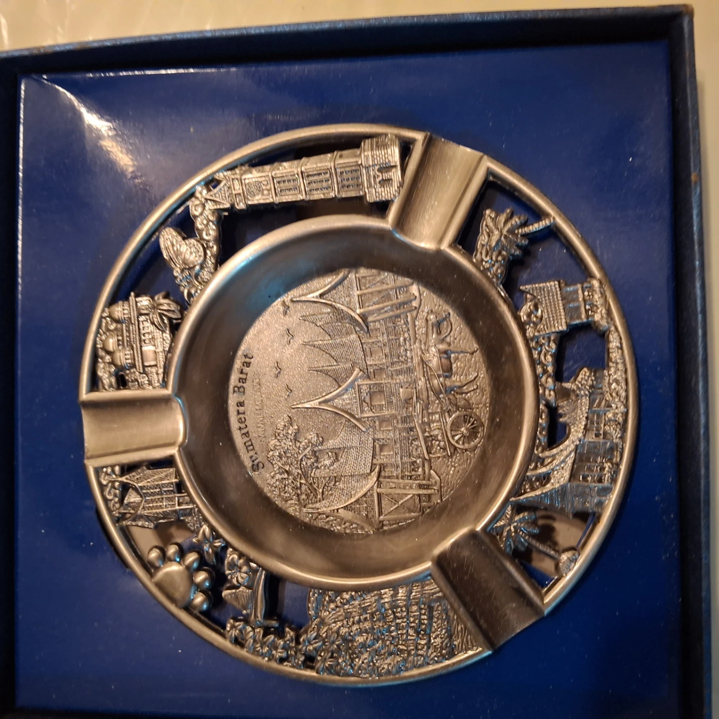 Ashtray made in Indonesia - photo 3