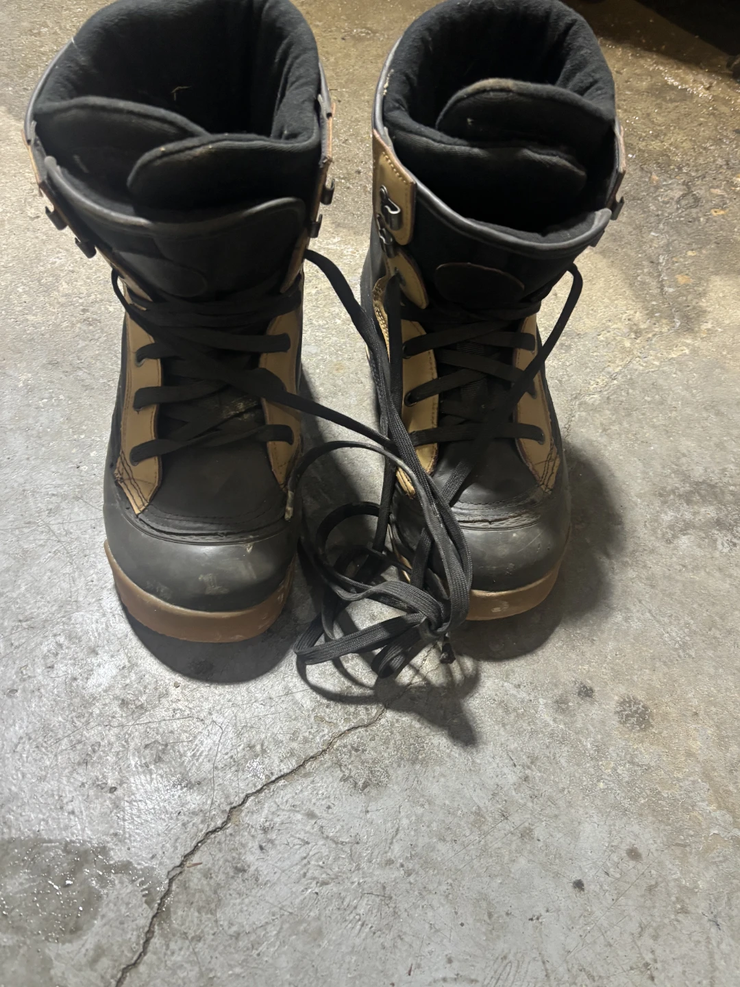 Black and Gold Snowboard Boots, size 10
