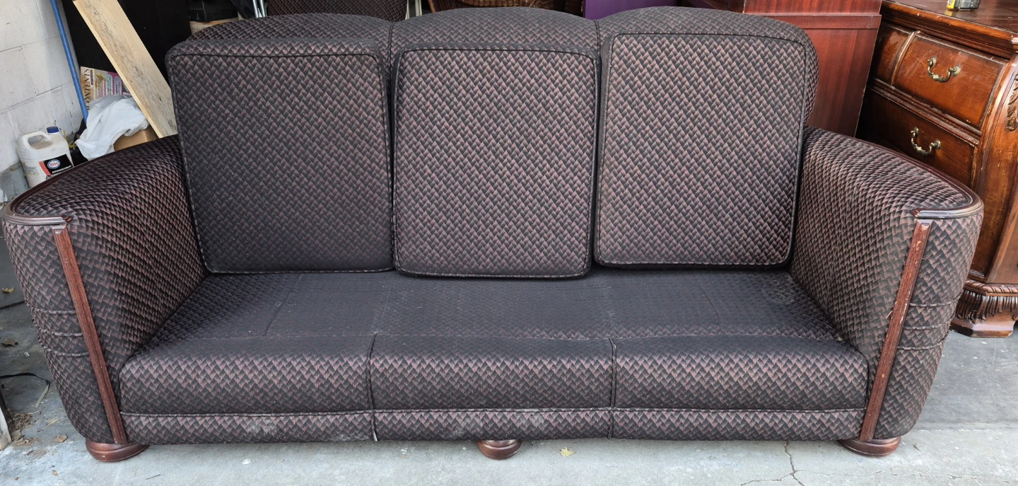 Brown patterned sofa with wood trim - photo 2