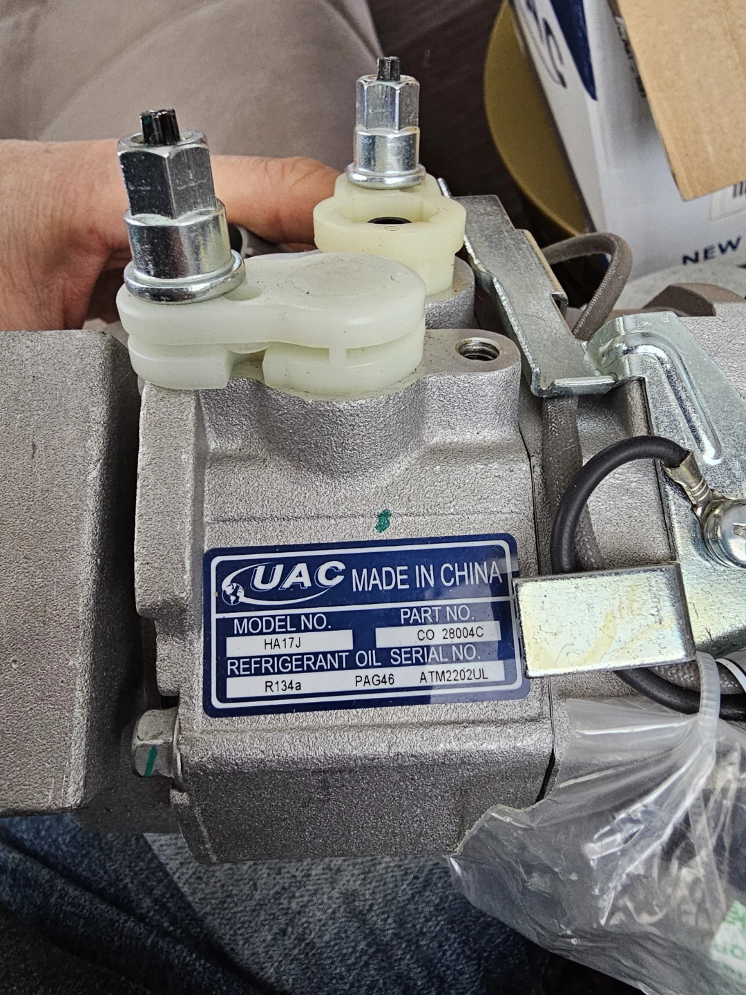 UAC CO 28004C A/C Compressor - photo 4