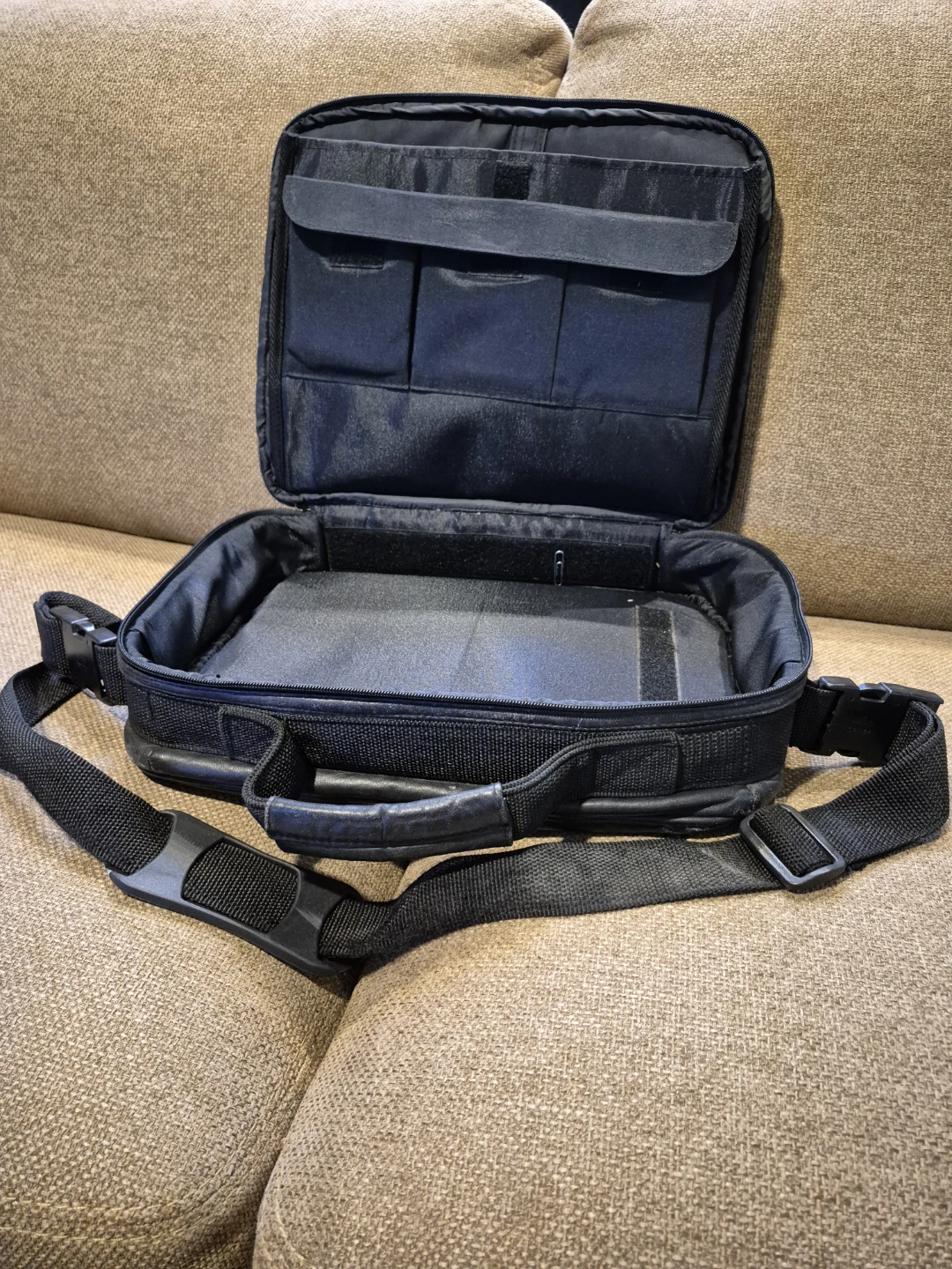 Certified Data inc Leather laptop bag - photo 4