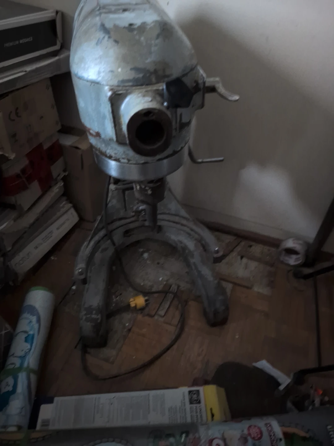 Hobart Commercial Stand Mixer. Parts or repair.