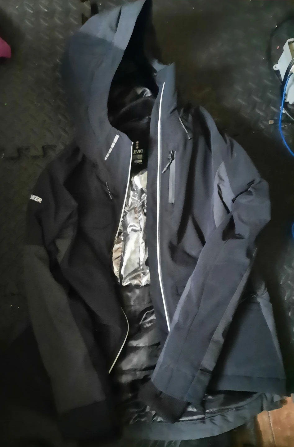 ELEVATE Women's Ski Jacket - photo 2