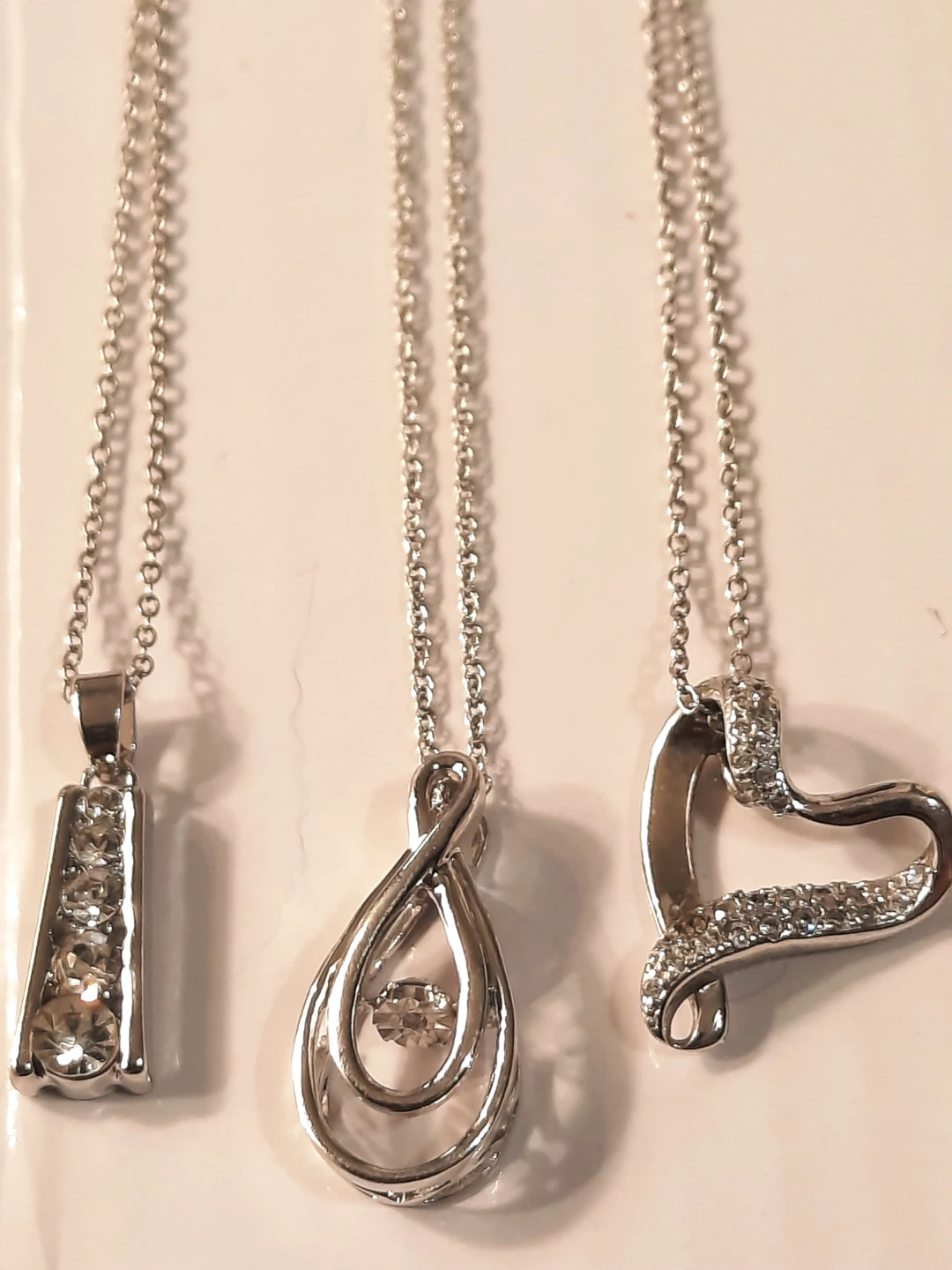 925 silver 3 chains and pendants one with diamond - photo 2
