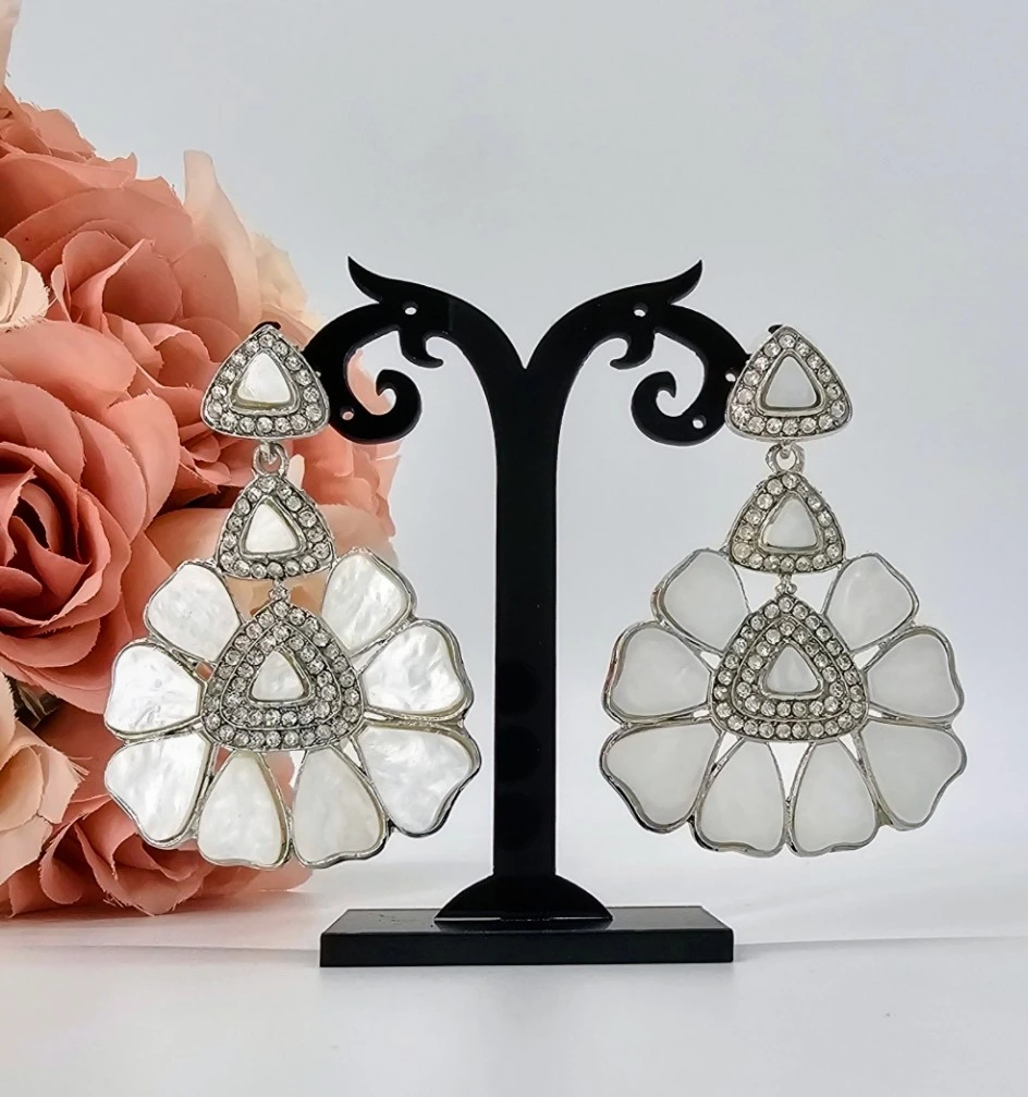 Women's Earrings - photo 5