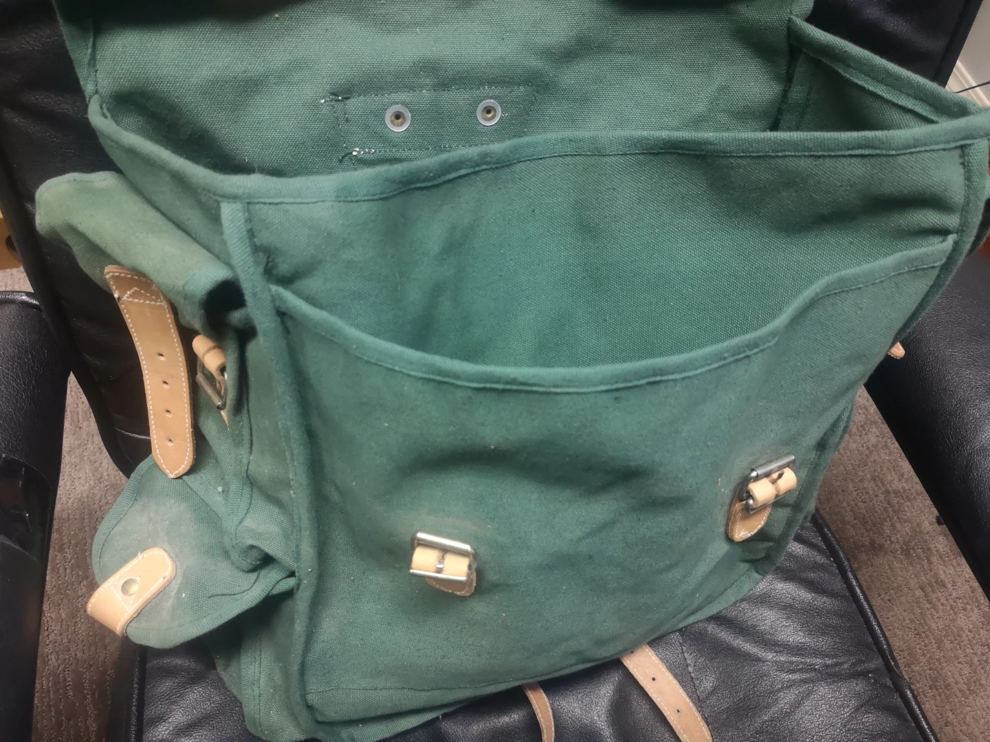 Robust + Durable ~ Camping Climbing Fishing Hunting Travel Bag - photo 5