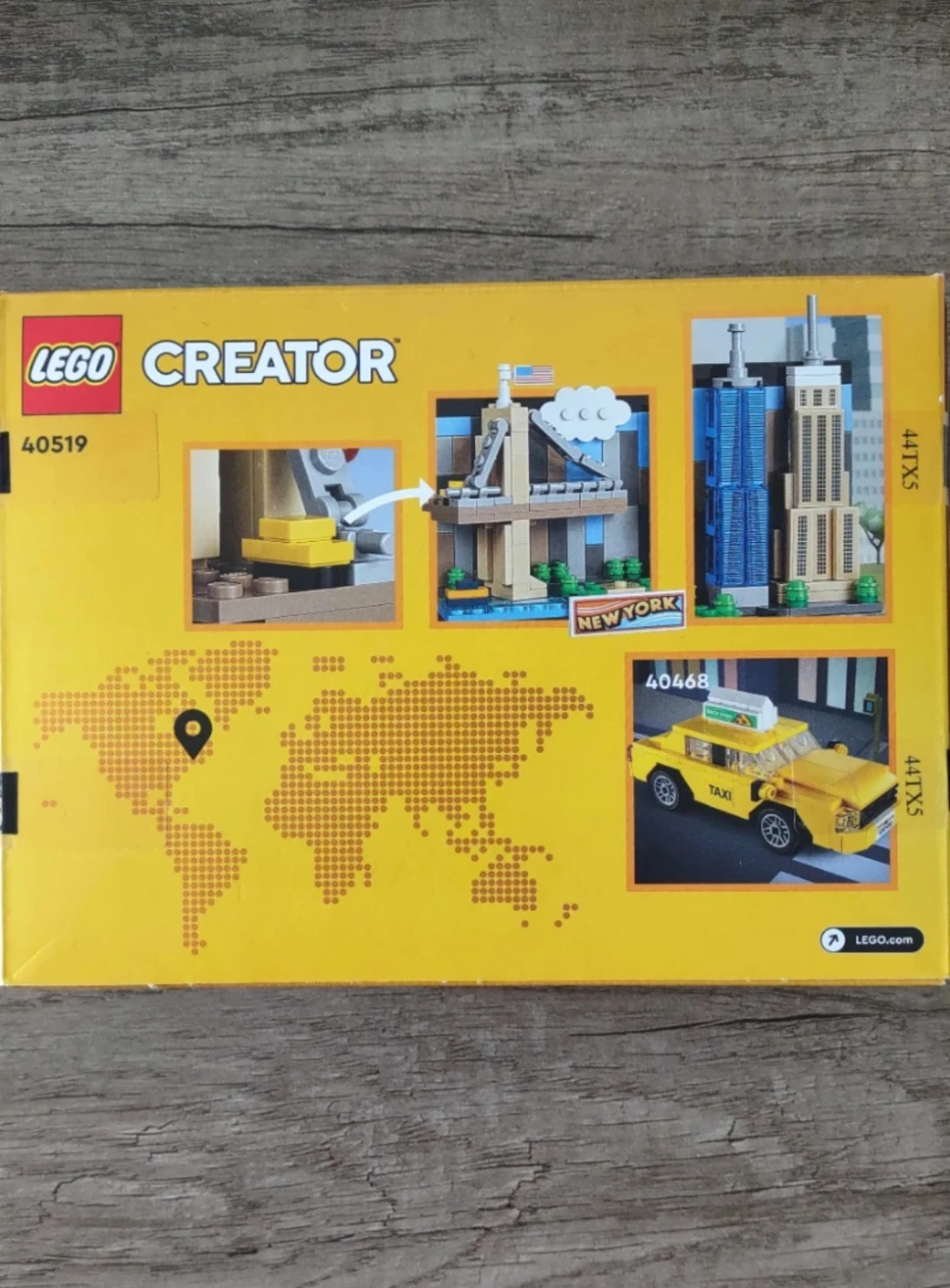 LEGO Creator 40519 New York Postcard Building Set - photo 2
