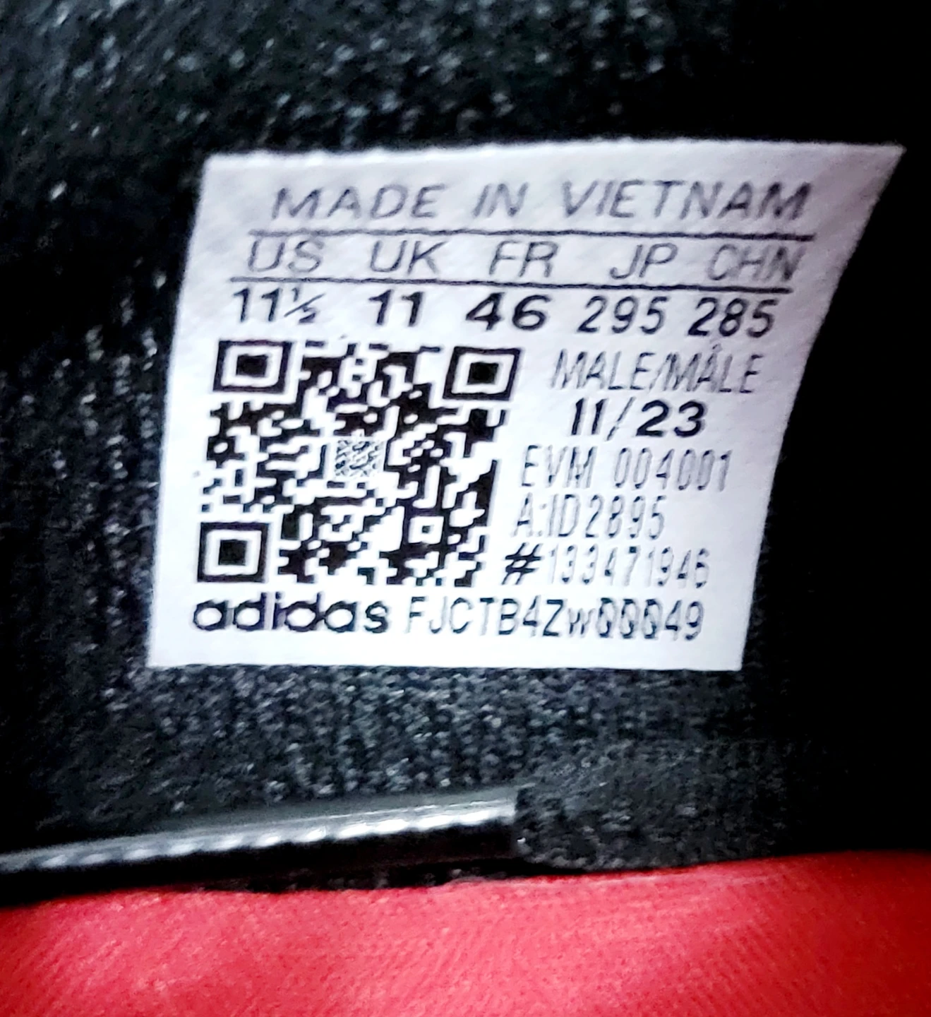 Adidas OZWEEGO OZmilleen Men's Running Shoes Black Size 11.5 - photo 2