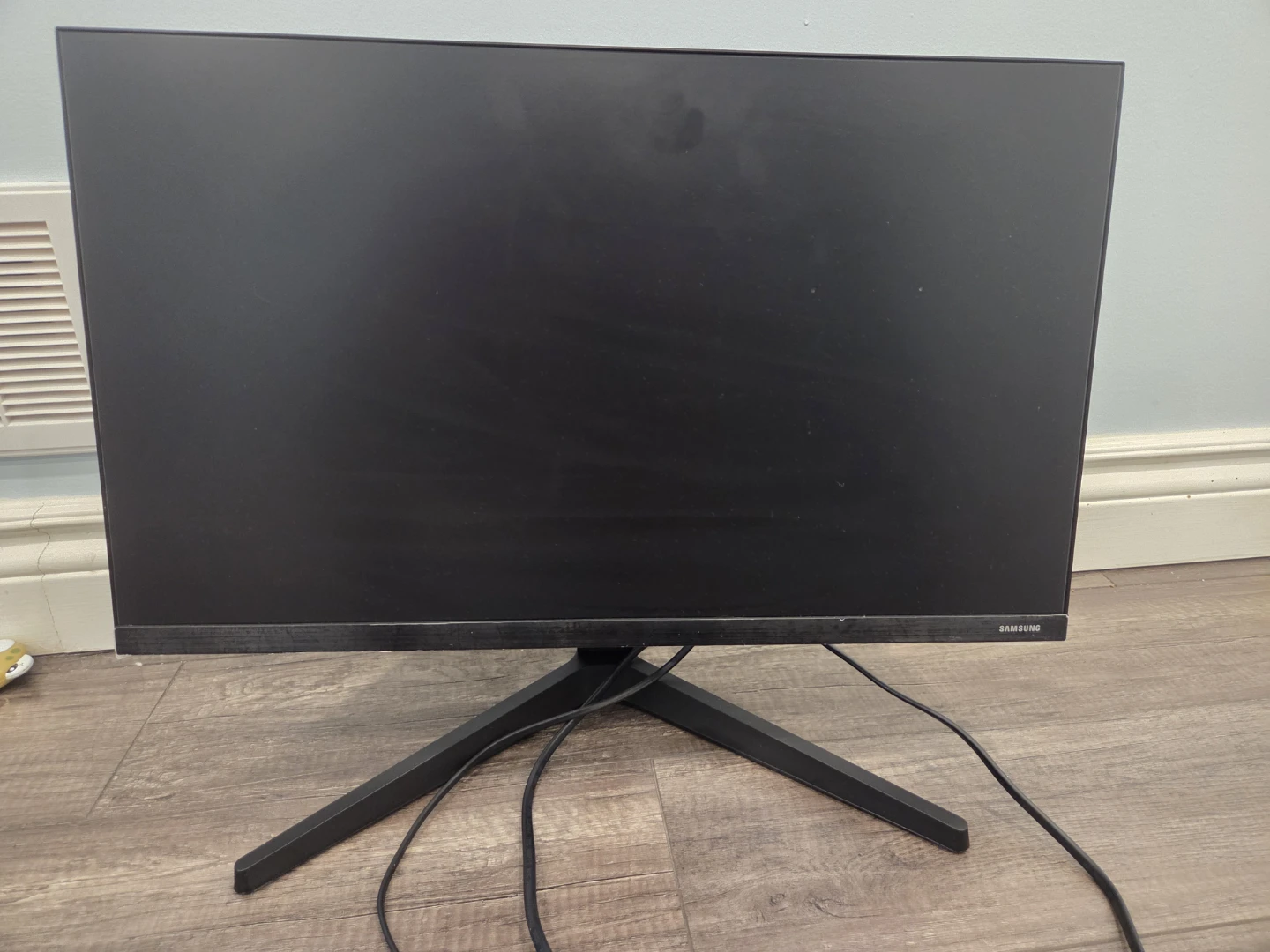 Samsung Monitor 24 X 19 inches - photo 2