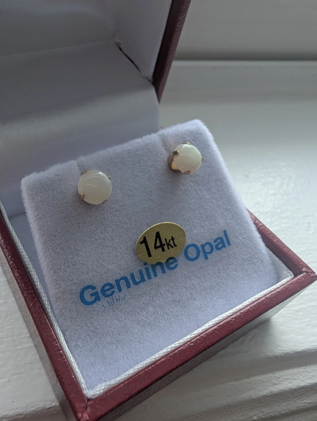 Brand New 14K Yellow Gold Opal Earrings For Sale
