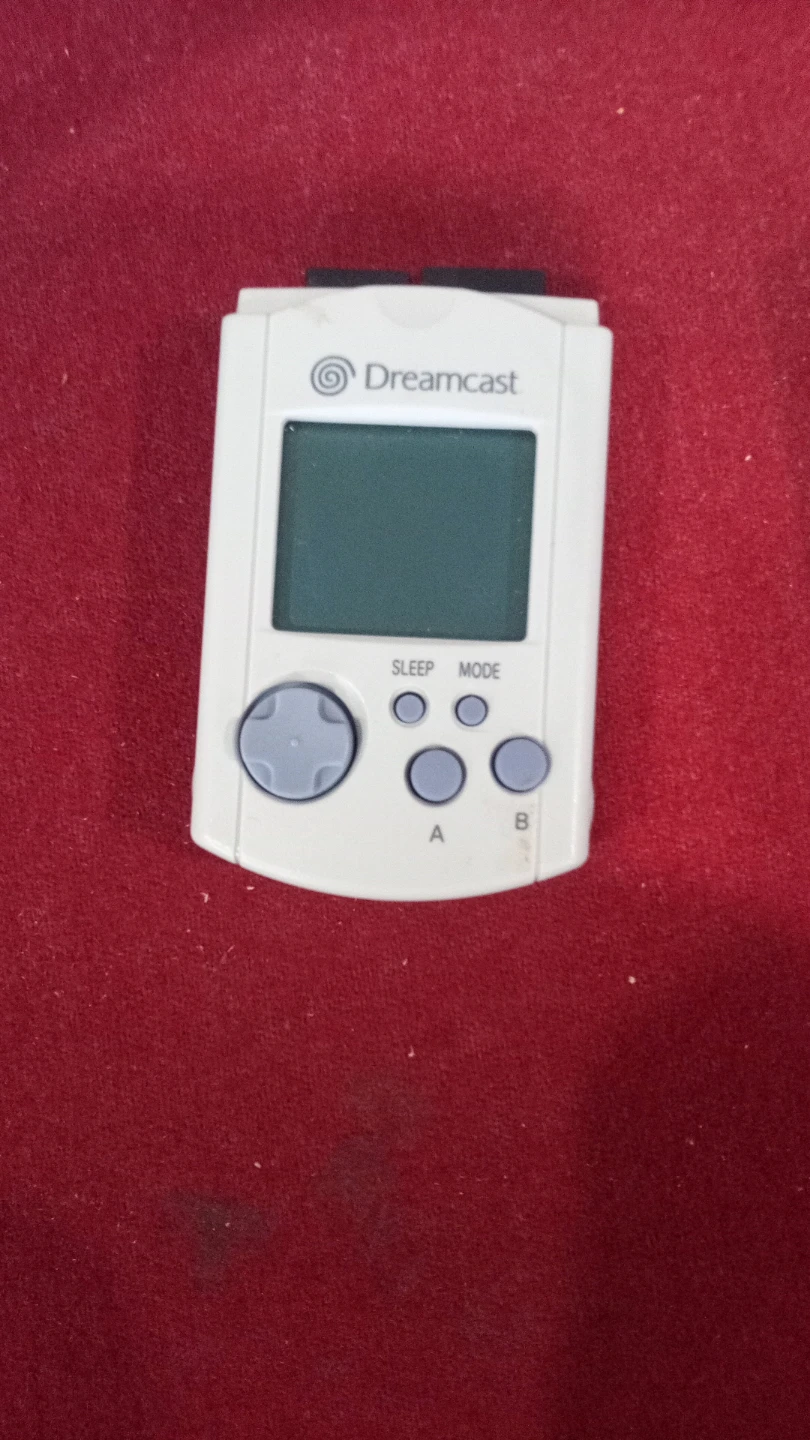 Sega Dreamcast Bundle, Controllers, Memory Card and games. - photo 5