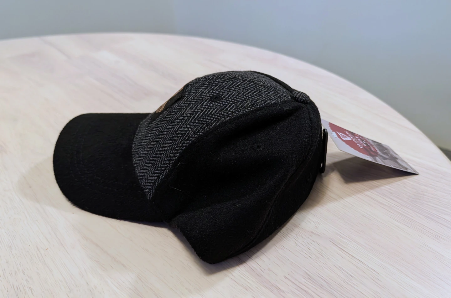Brand New with Tags Guinness Tweed Cap - Size 59cm - photo 2