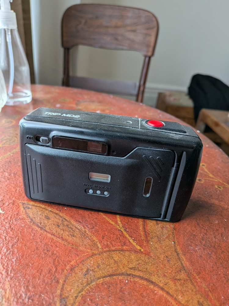 Olympus Trip MD2 35mm Film Camera - photo 3