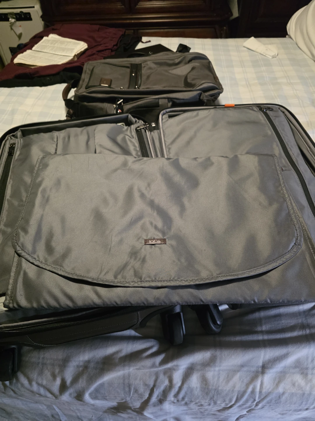 Tumi Alpha 2 Suitcase and Carry-On Bag Set - photo 3