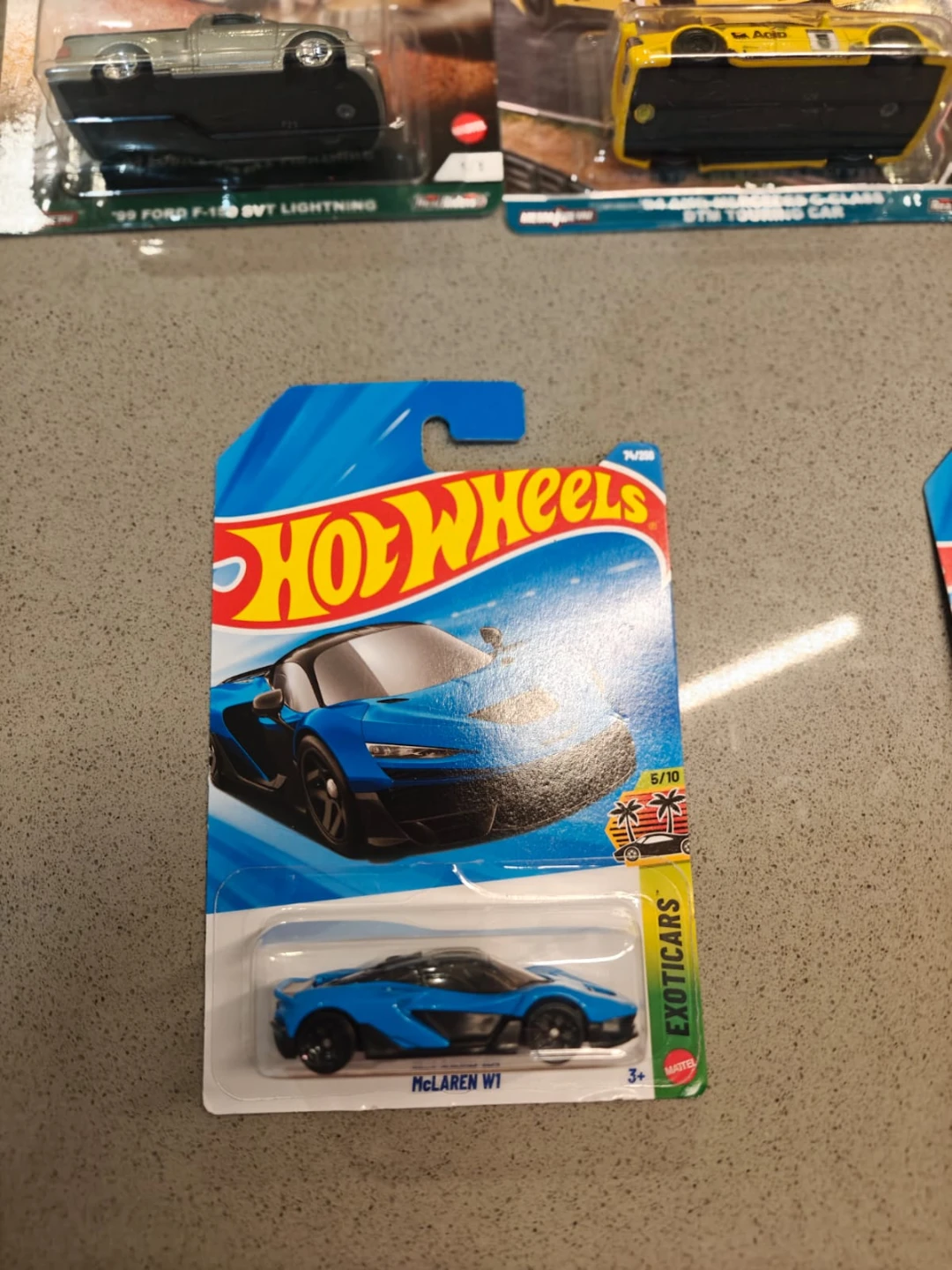 Hot Wheels Mercedes-Benz 500 SEC - photo 4