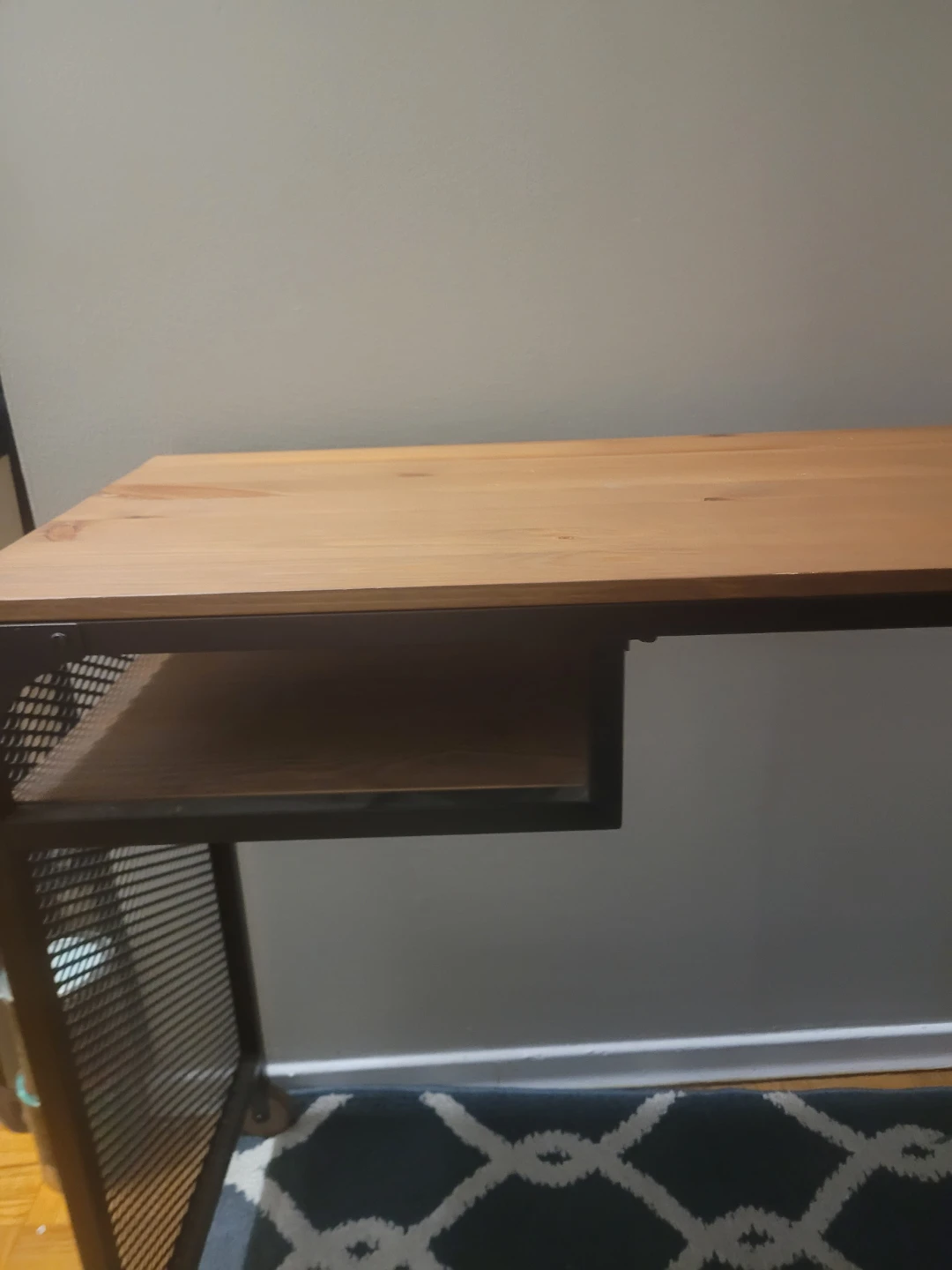 Office table - photo 2