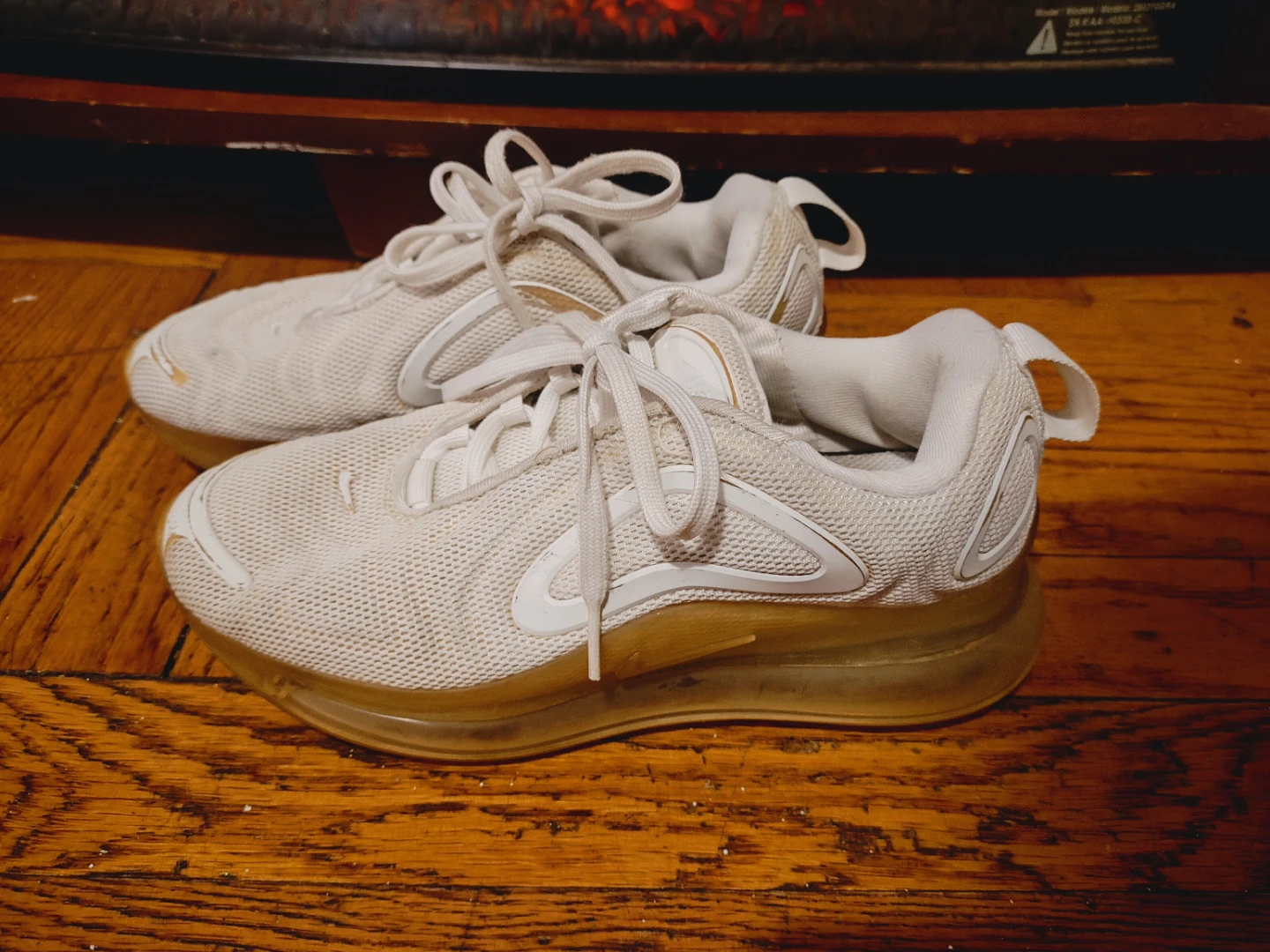 Nike Air Max 720 Youth Shoes used size 2.5