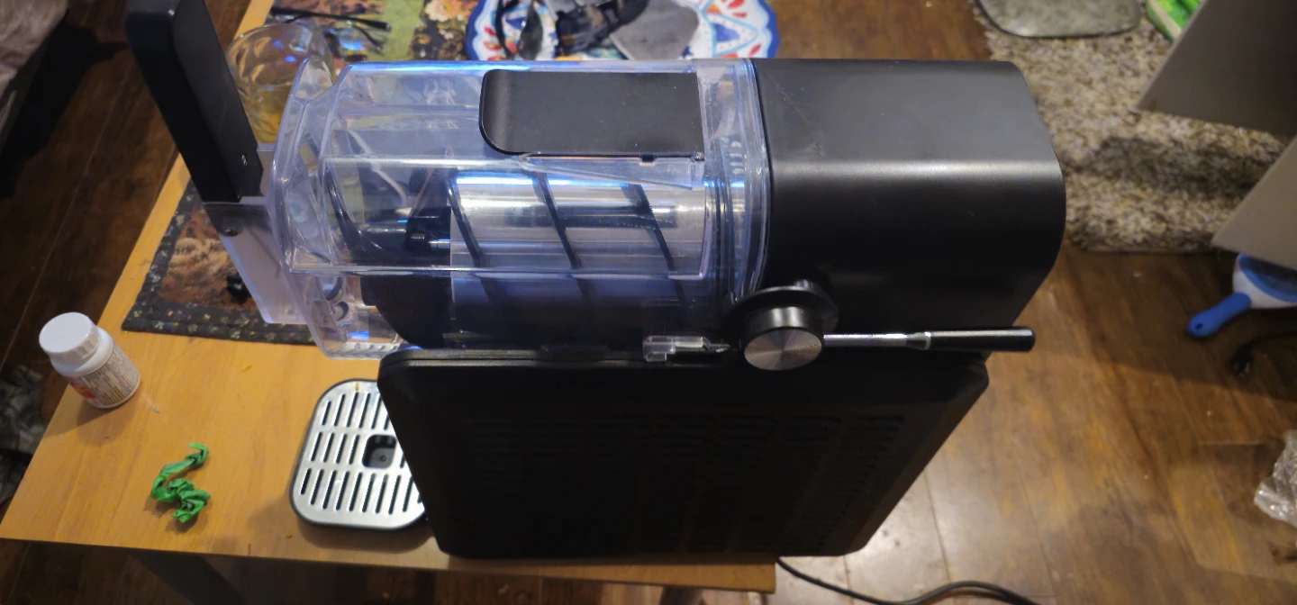 ICEMAN Slushie Maker