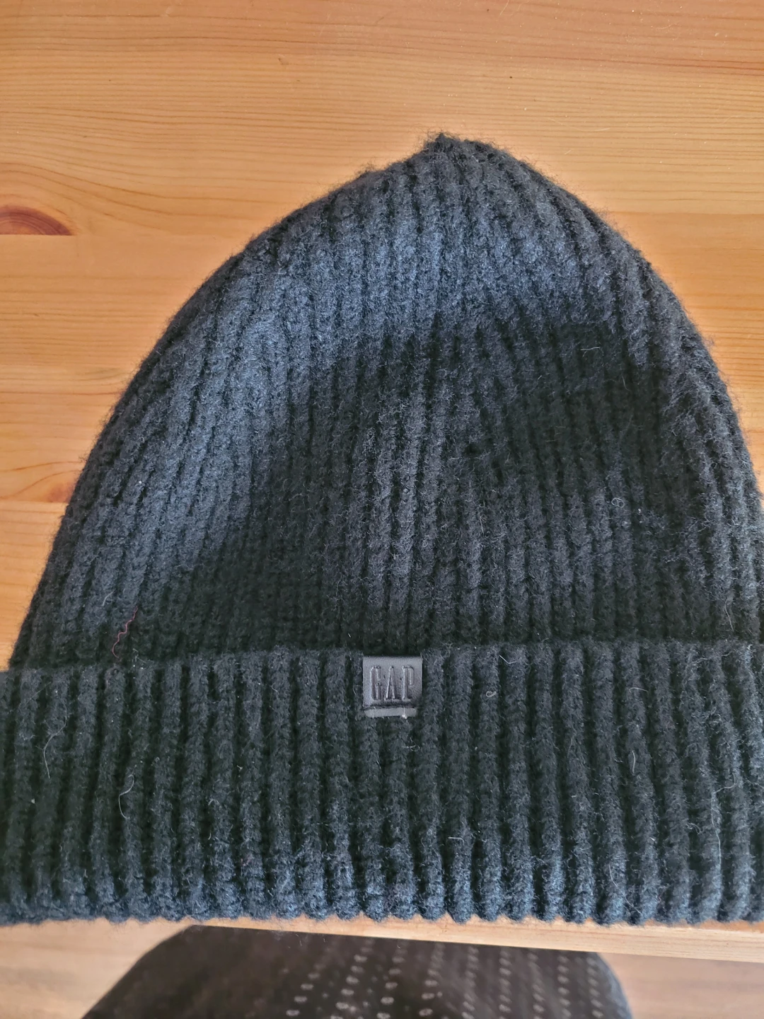 Gap Black Ribbed Beanie