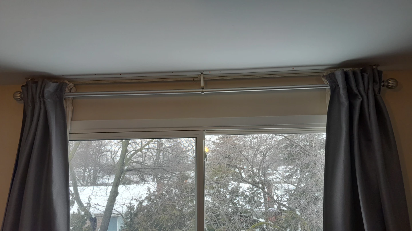 Expandable Curtain Rod