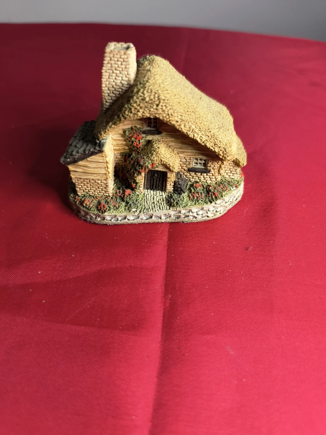 David Winter Drovers Cottage Figurine - photo 2