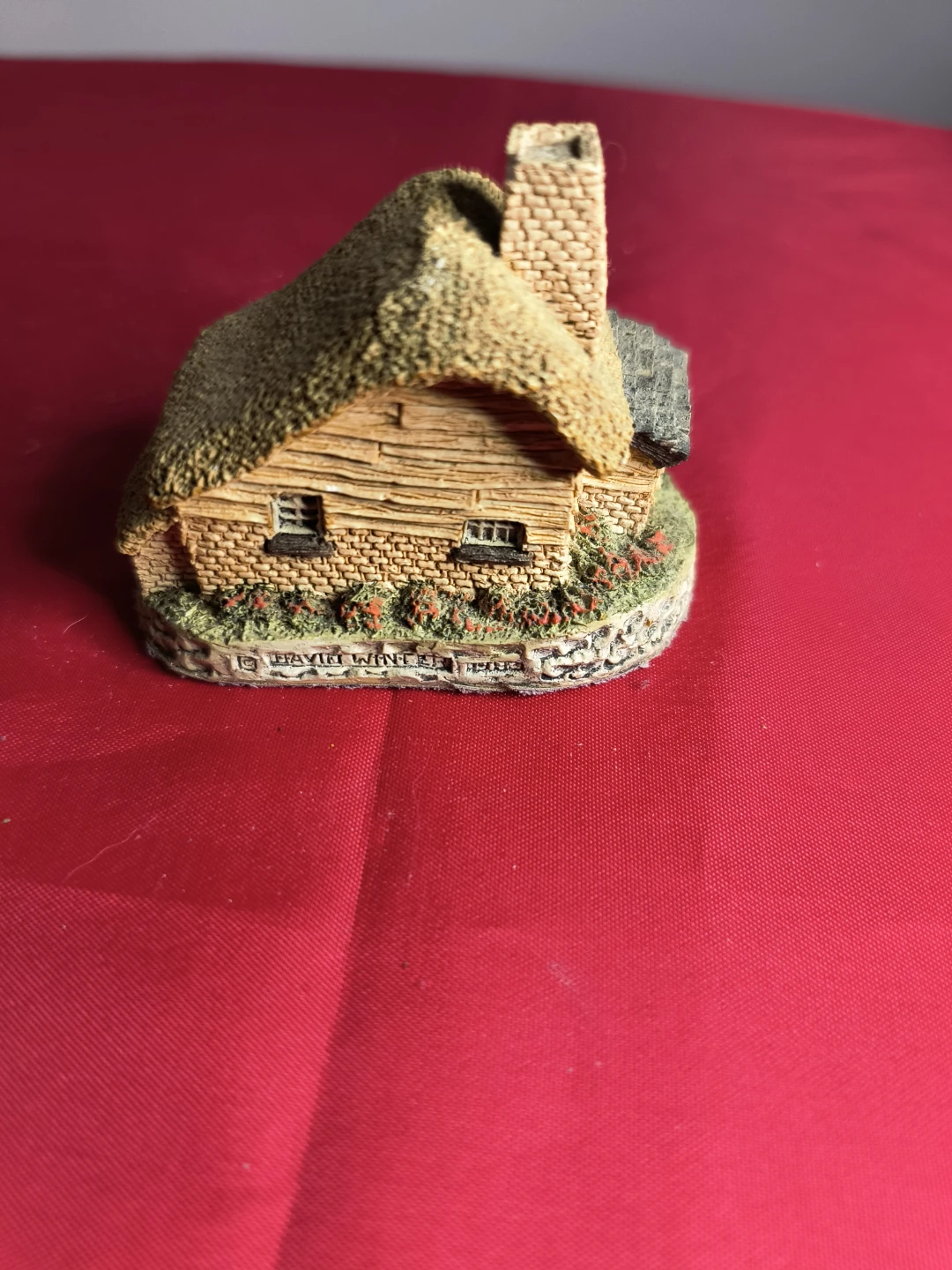 David Winter Drovers Cottage Figurine - photo 3
