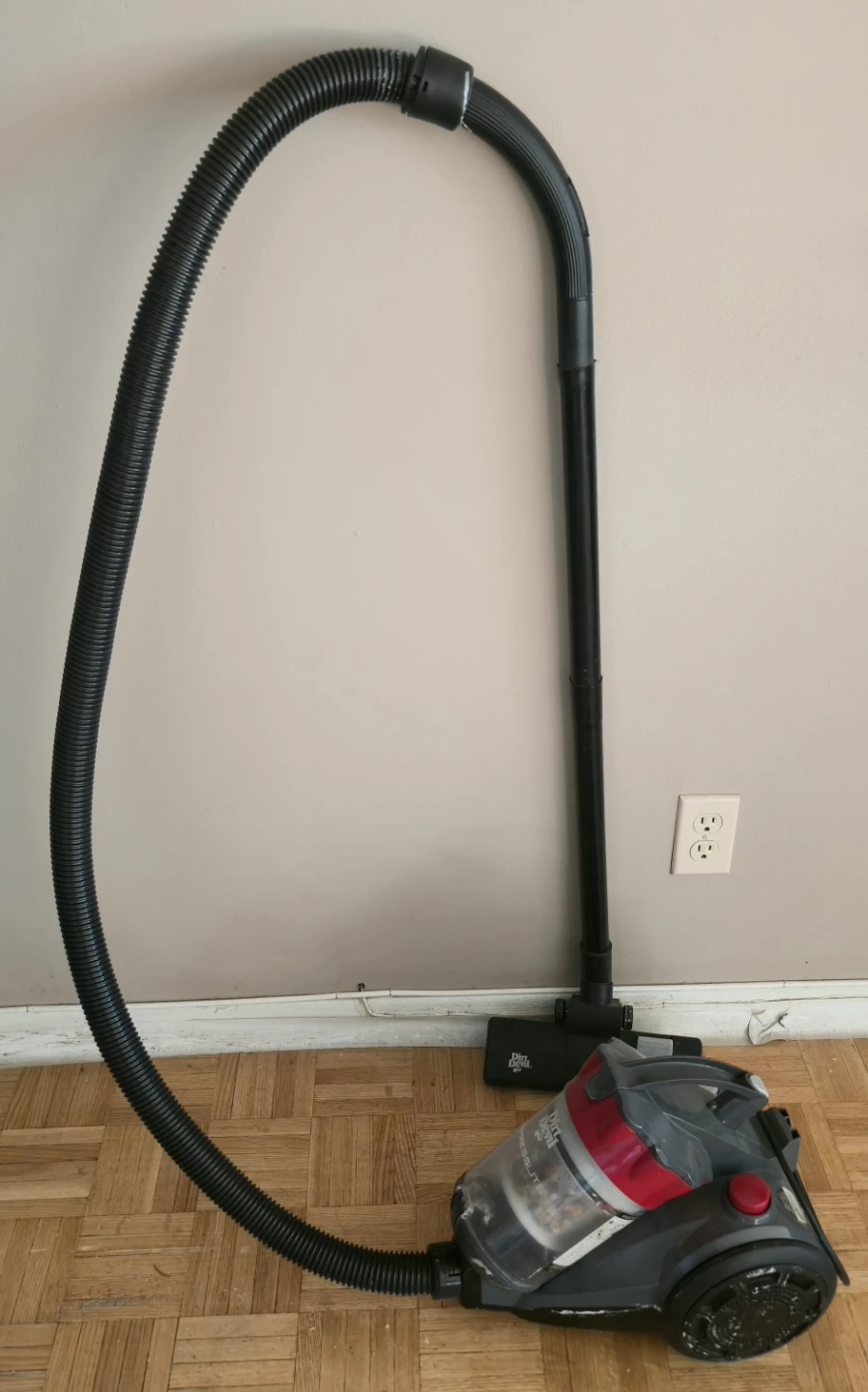 Dirt Devil canister vacuum cleaner