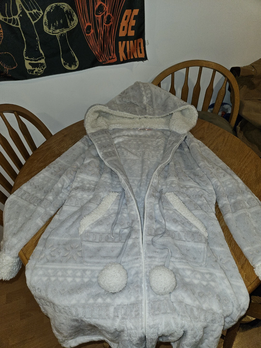 La Vie en Rose Fleece Robe