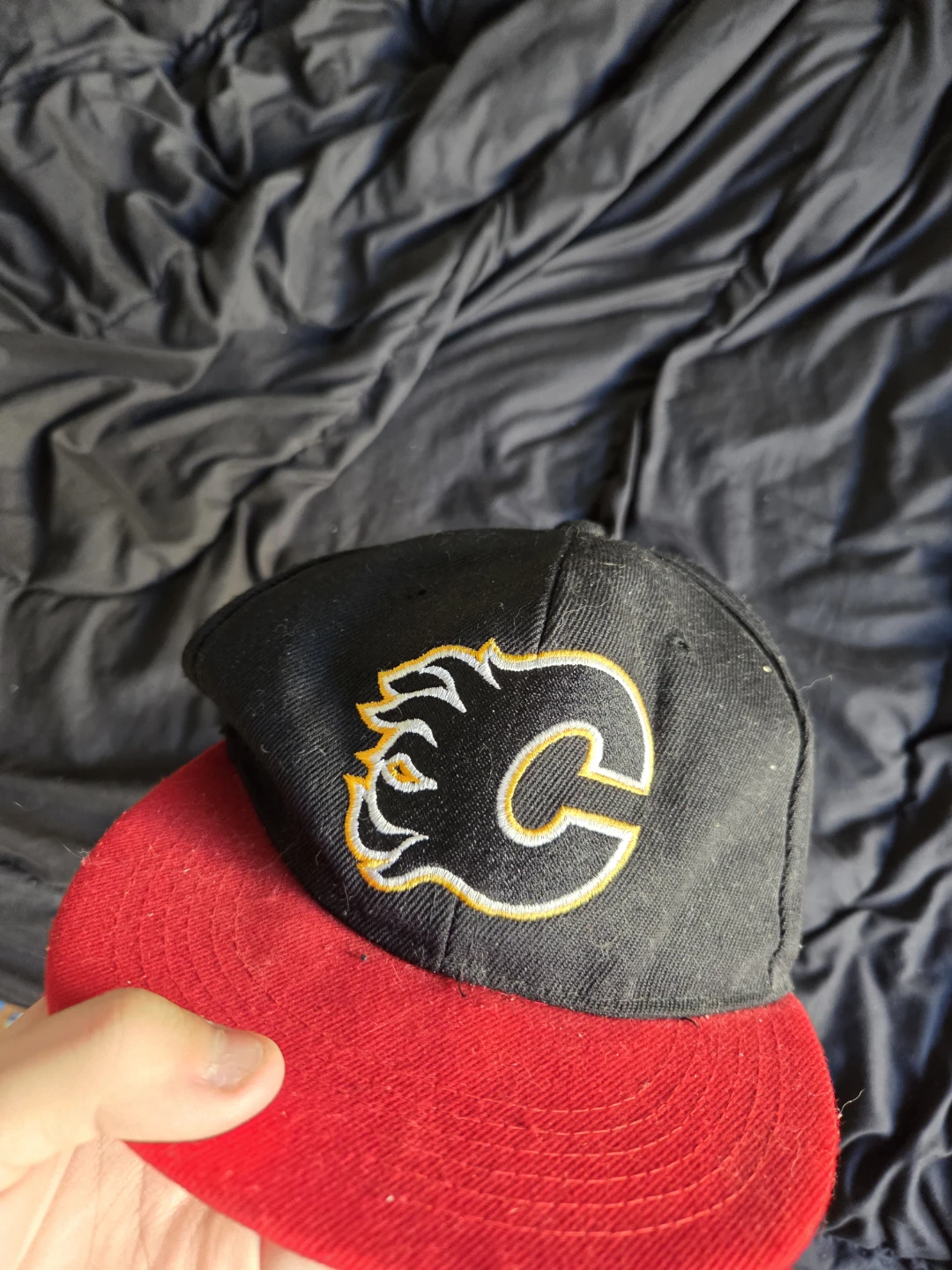 Calgary Flames Hat - photo 2