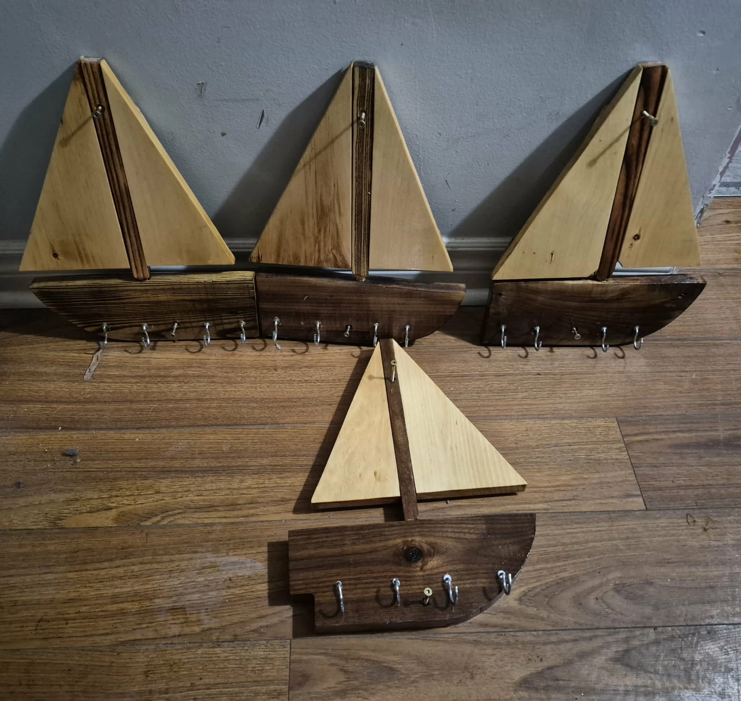 Wooden Sailboat Key Holder Rack