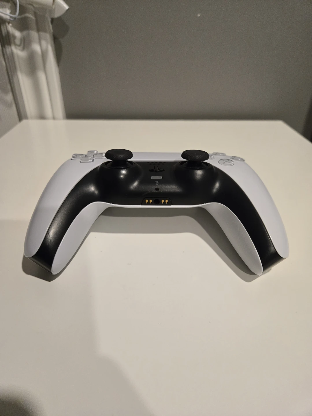 Sony PlayStation 5 DualSense Wireless Controller - photo 2