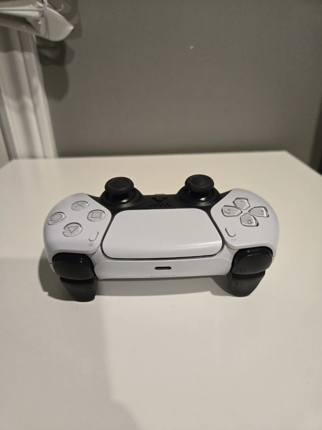 Sony PlayStation 5 DualSense Wireless Controller - photo 3