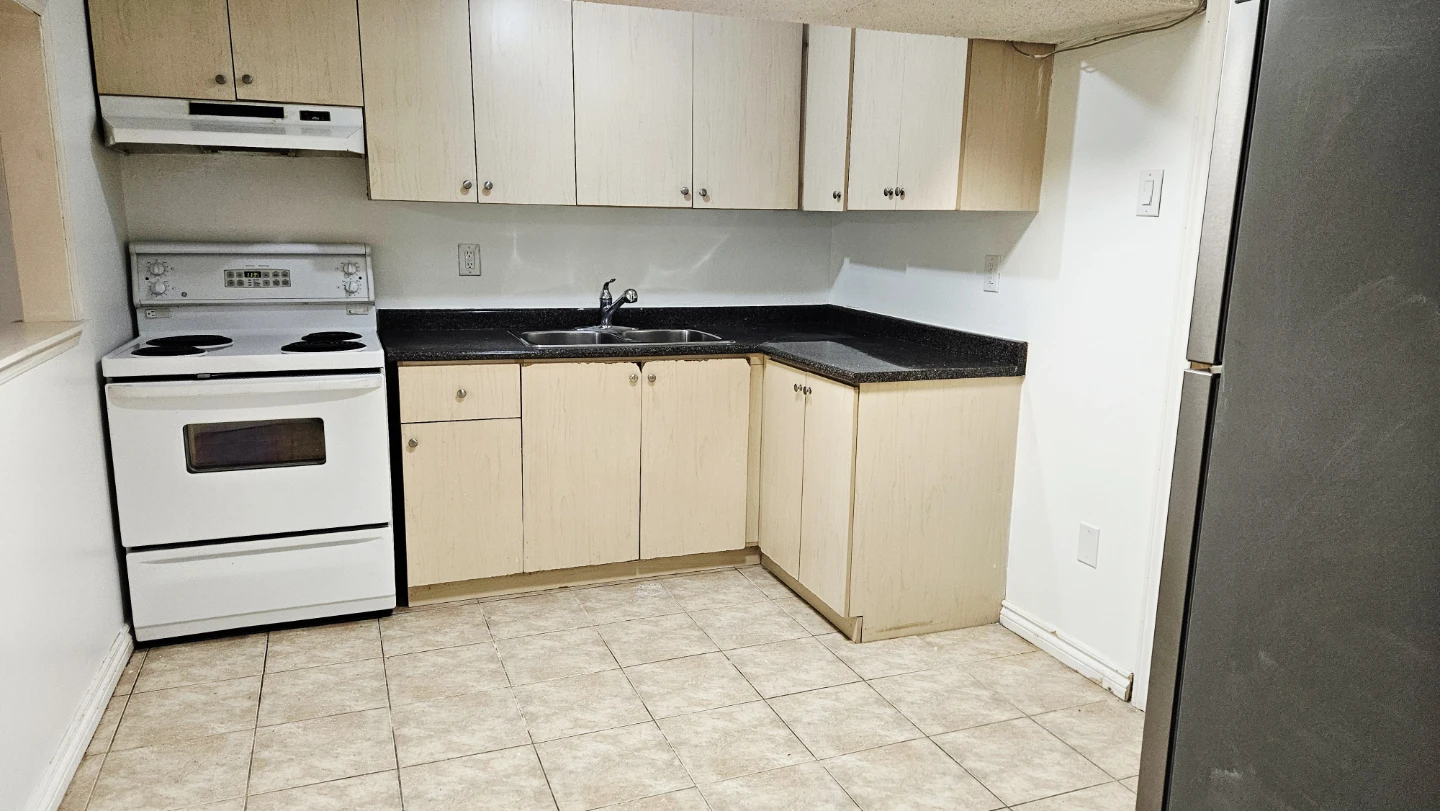 Basement for rent - photo 3