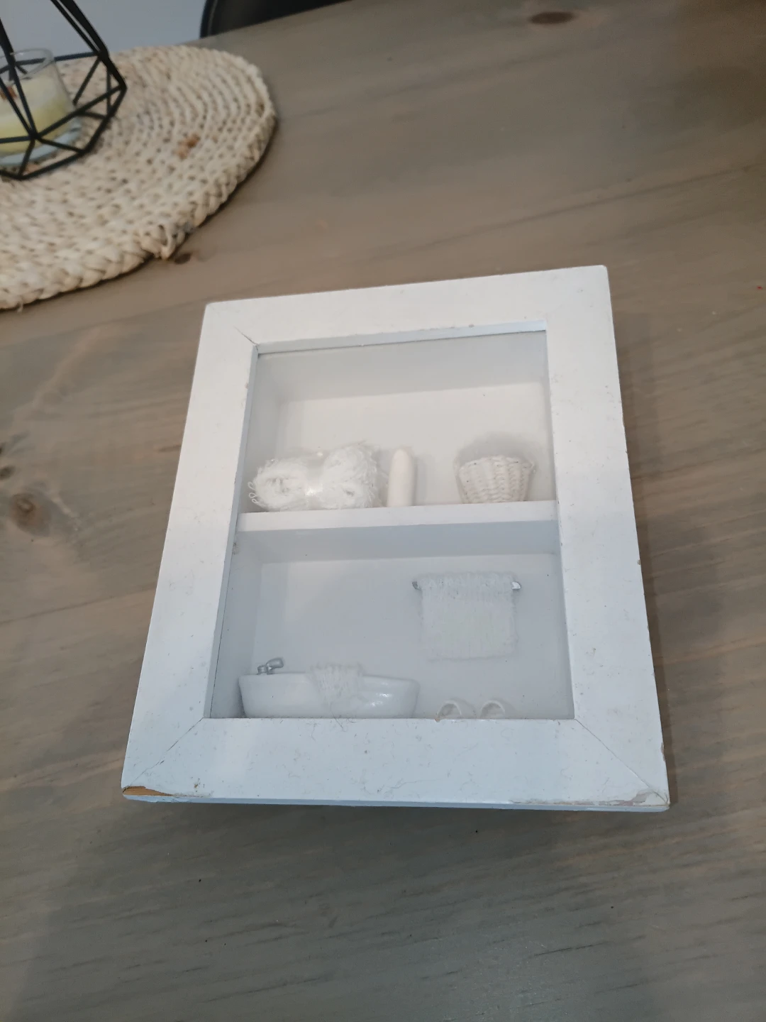 Miniature Bathroom Diorama Shadow Box decor - photo 2