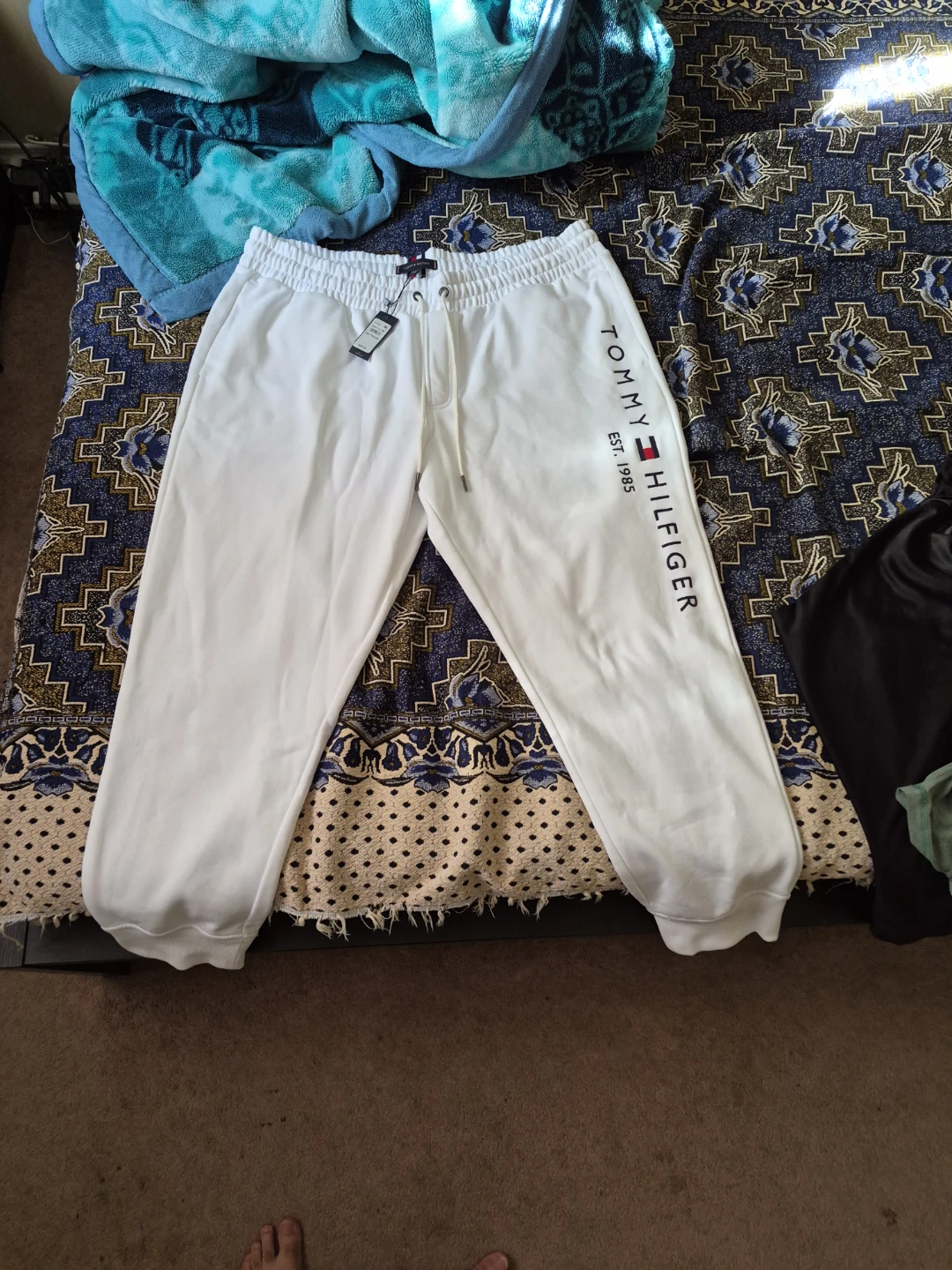 Tommy Hilfiger White Joggers XXLarge - photo 2