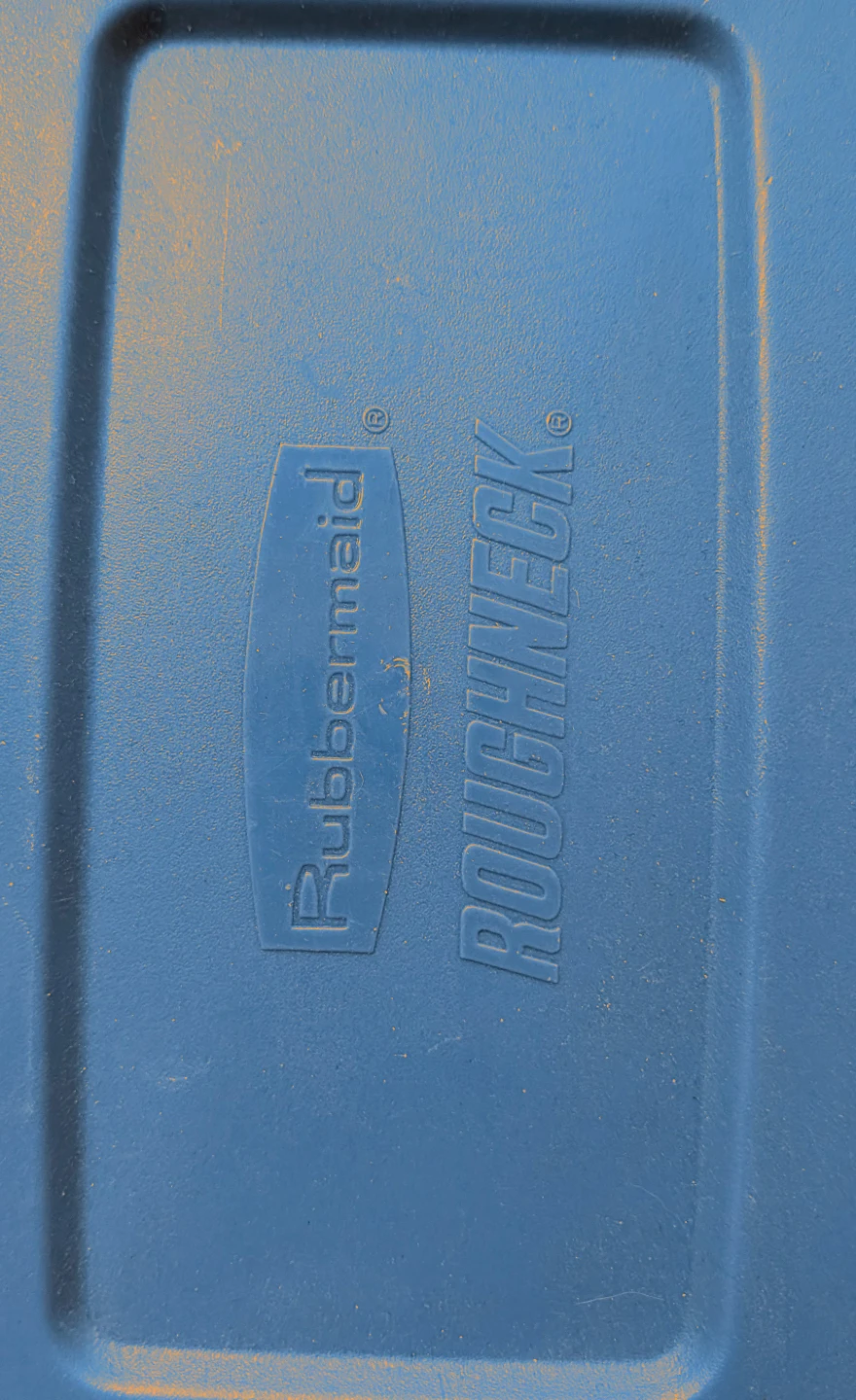 Rubbermaid Roughneck Small Storage Bin - photo 2