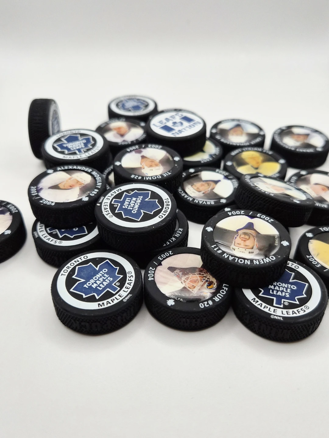 🏆Toronto Maple Leafs Mini Puck Collection 2003/04 - photo 3